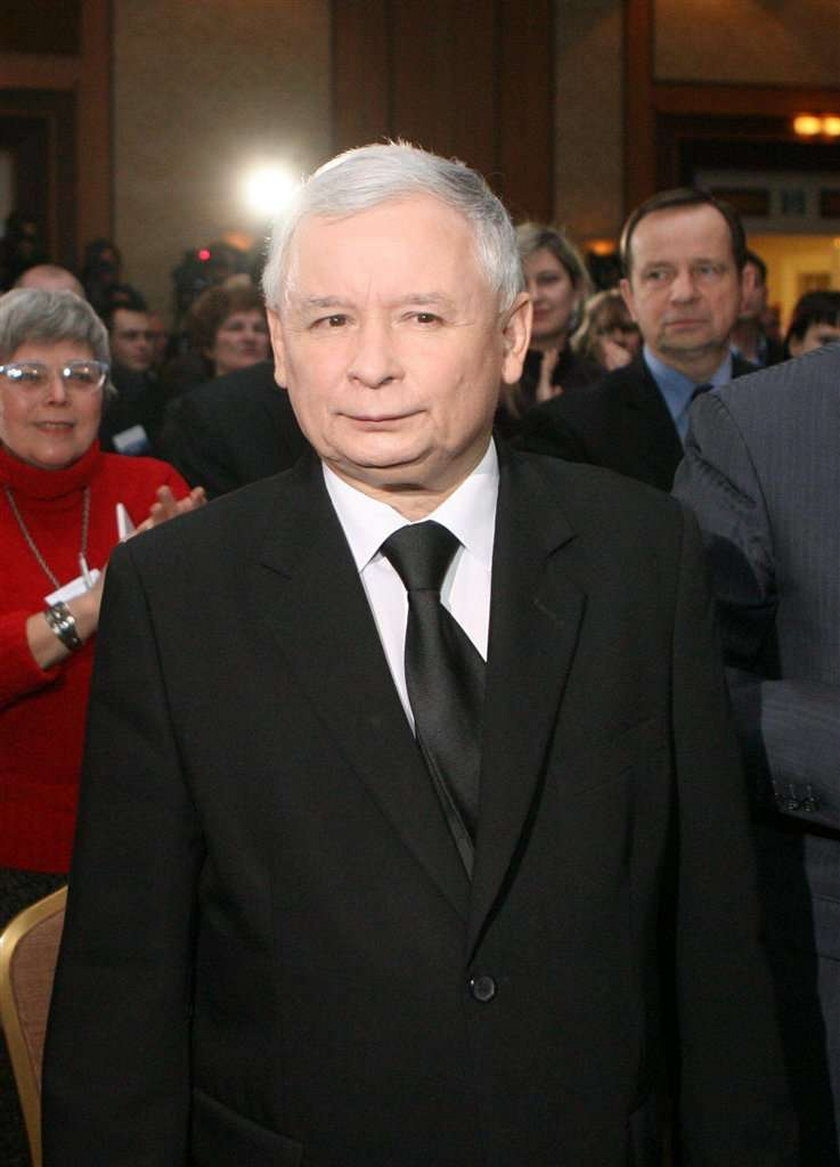 Kaczyński poda rękę Komorowskiemu. Kiedy?