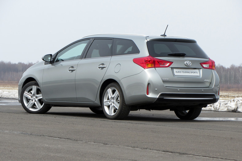 Toyota Auris Touring Sports (pierwsza jazda)