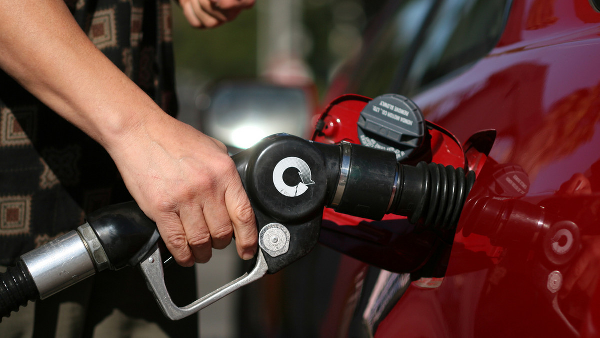 Wielka Brytania: brak niektórych paliw na stacjach benzynowych