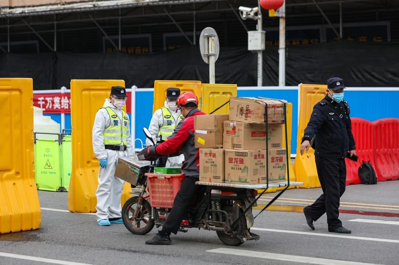 Policija je blokirala sve prilaze pijaci Huanan
