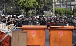 Starcia demonstrantów z policją w Birmie. Zginęła kobieta