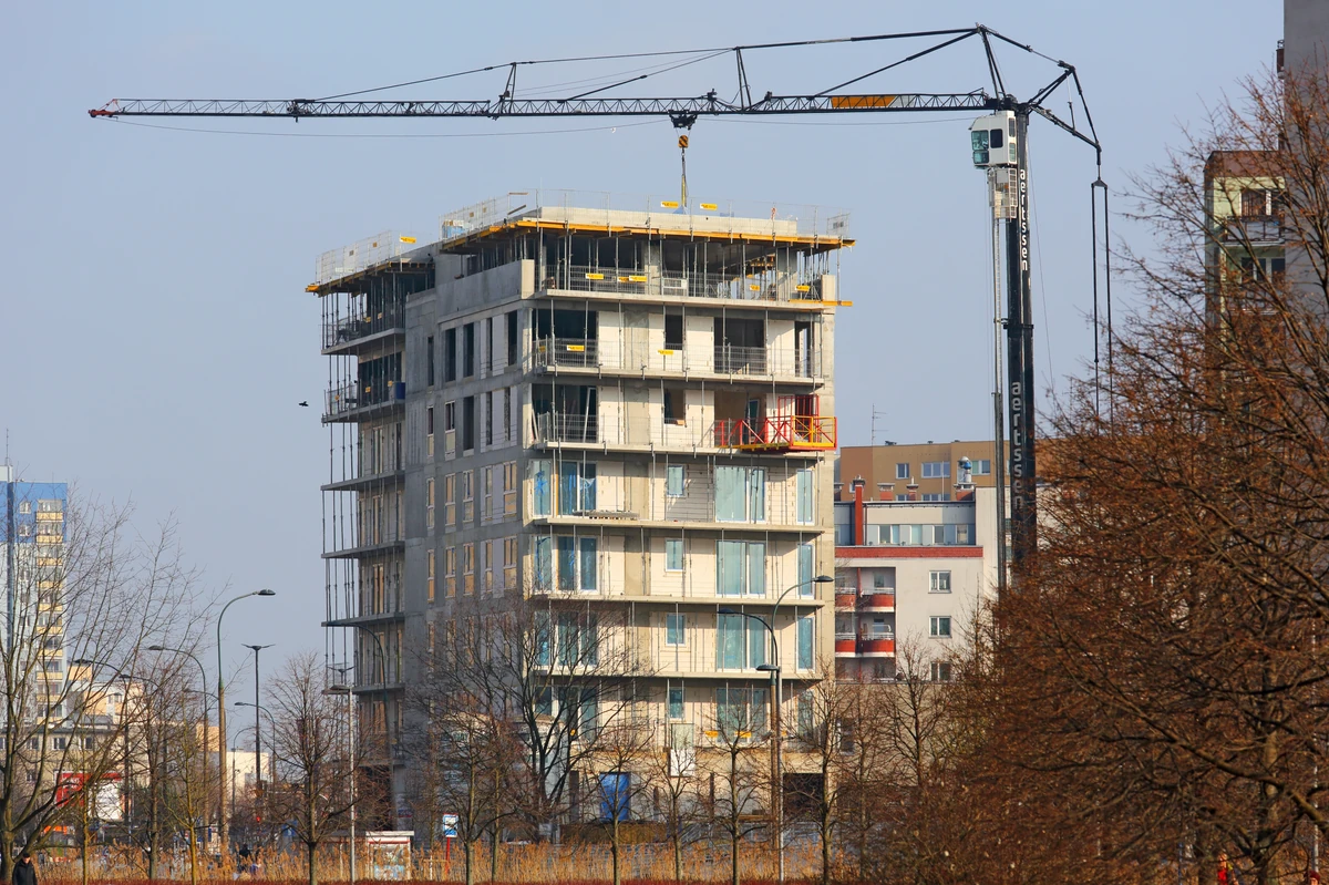 Deweloper zbierał pieniądze, ale bloków nie zbudował. Trwa śledztwo