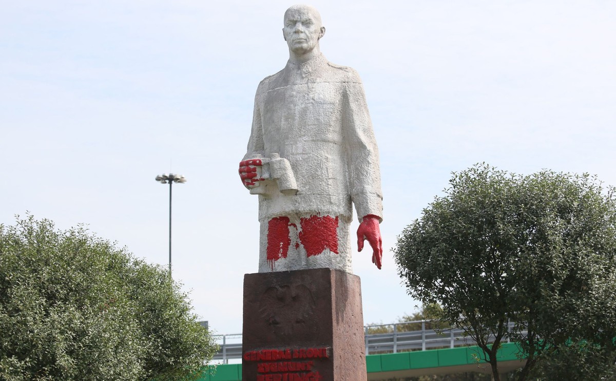 pomnik generała Zygmunta Berlinga