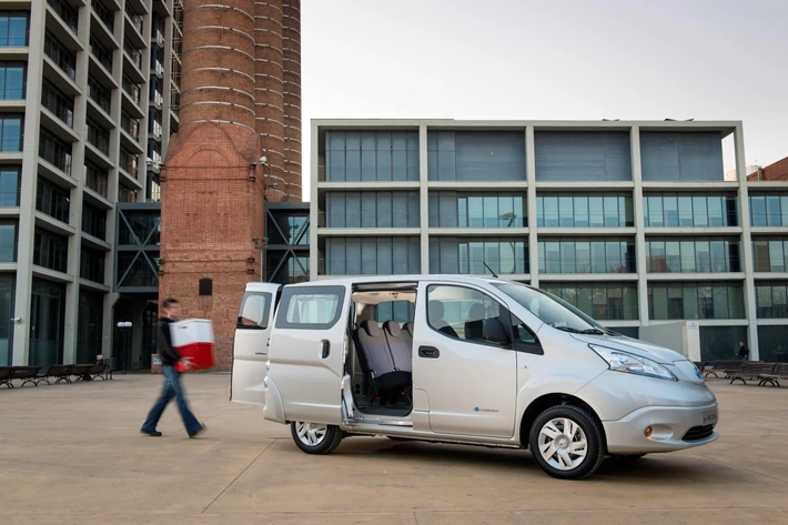 Nissan e-NV200