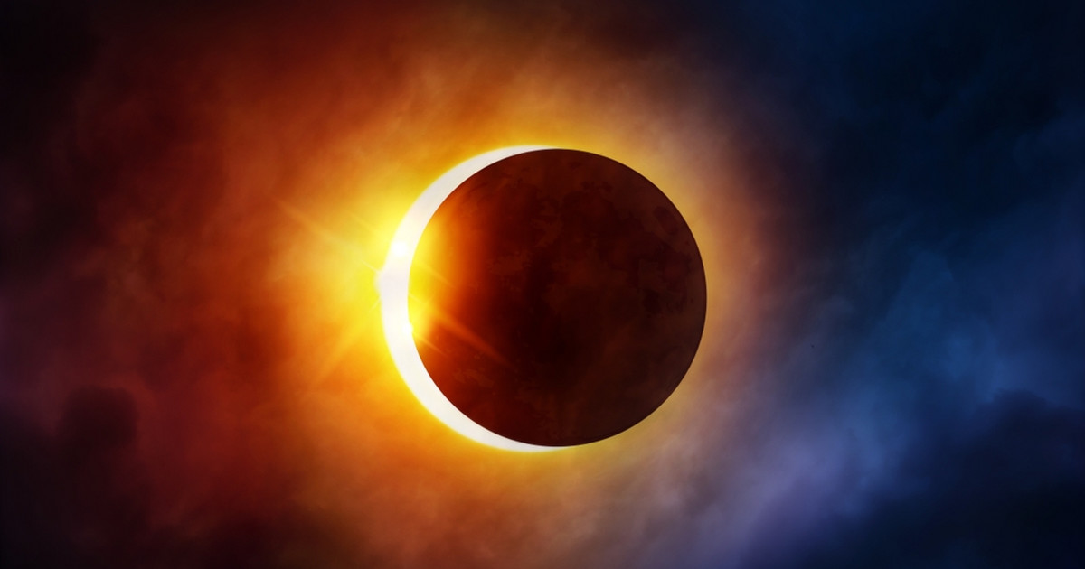 A total solar eclipse in the United States of America.  The Americans will see them on Monday