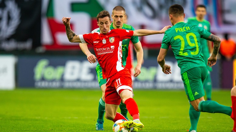 Transfery Juan Camara Moze Odejsc Z Miedzi Legnica Do Zachodnich Klubow Pko Ekstraklasa