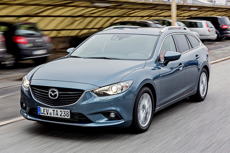 Mazda6 2.2 Kombi SKYACTIV-D Center-Line (150 KM) 