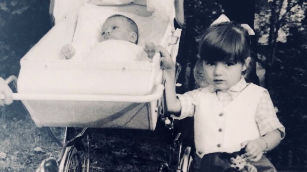 Melanija Tramp sa sestrom Ines