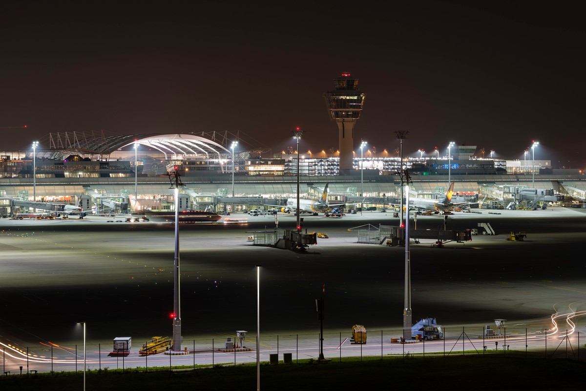Drony sparaliżowały lotnisko w Monachium. Zdecydowano o wstrzymaniu lotów