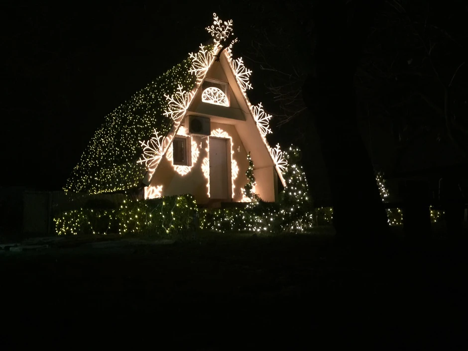 Dom Gačića zasijao pre nekoliko dana