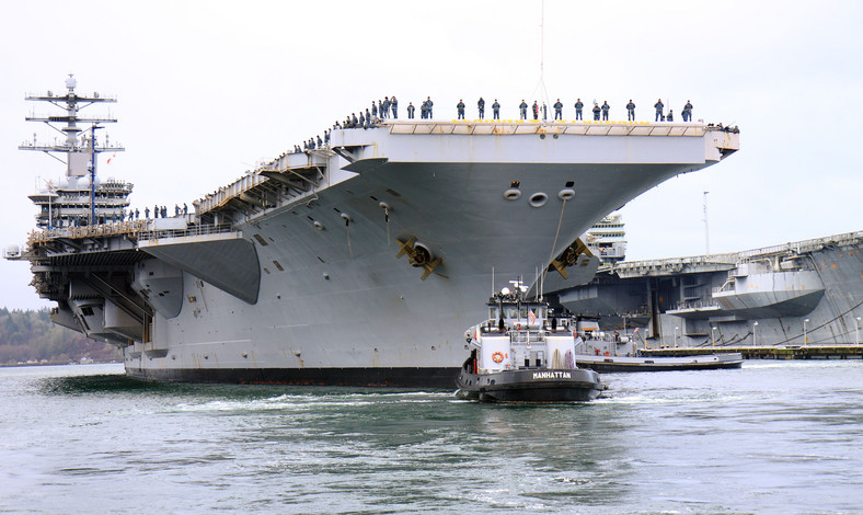 Lotniskowiec  USS Nimitz