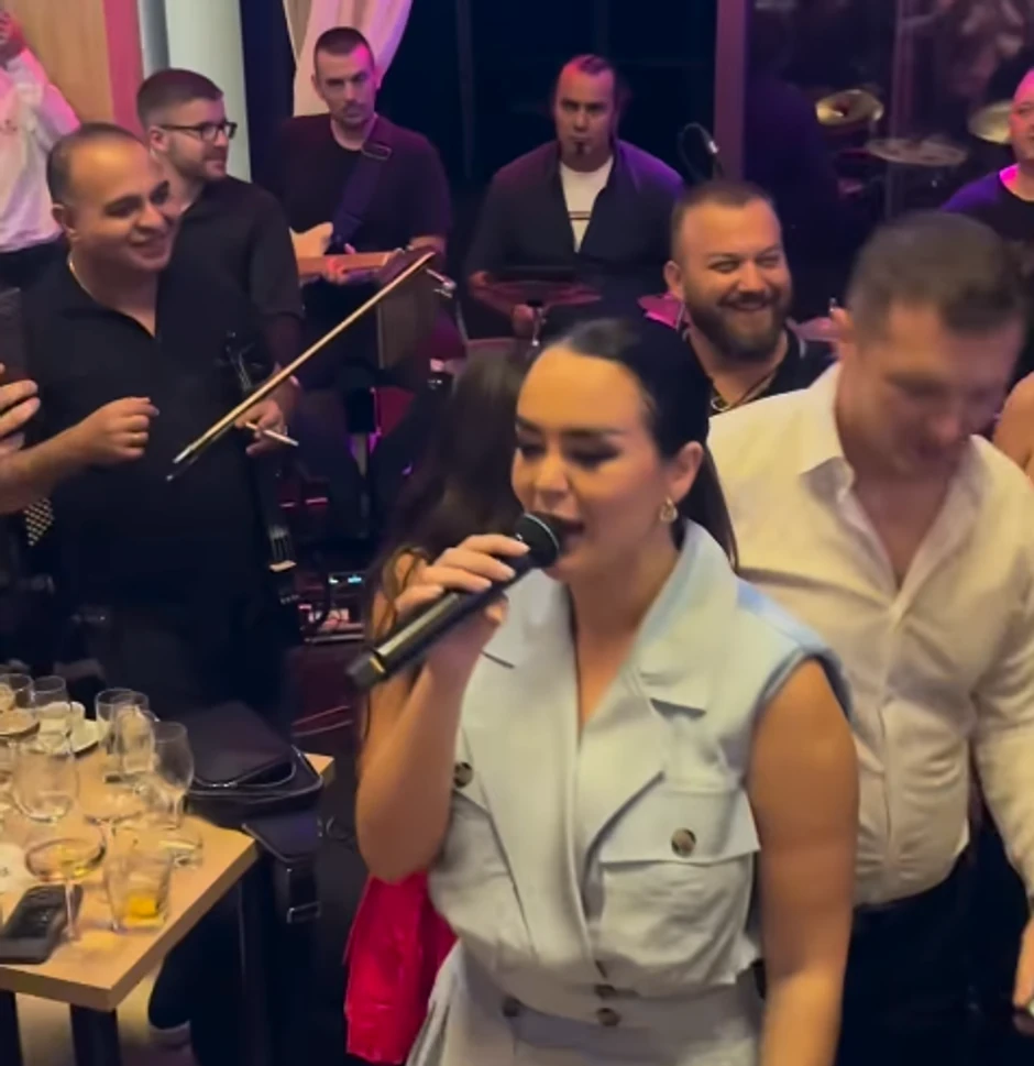 Tijana Em i Uroš Živković na veselju