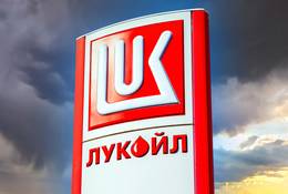 Rosyjski koncern paliwowy Łukoil przejmuje 400 stacji Shell