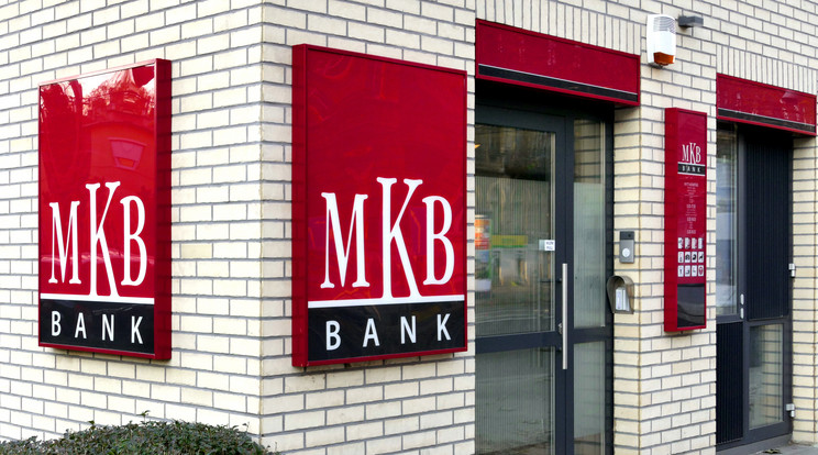 Az MKB Bank egyik modern fióképülete a főváros XIV. kerületében a Thököly út 100-ban / Fotó: MTVA Jászai Csaba