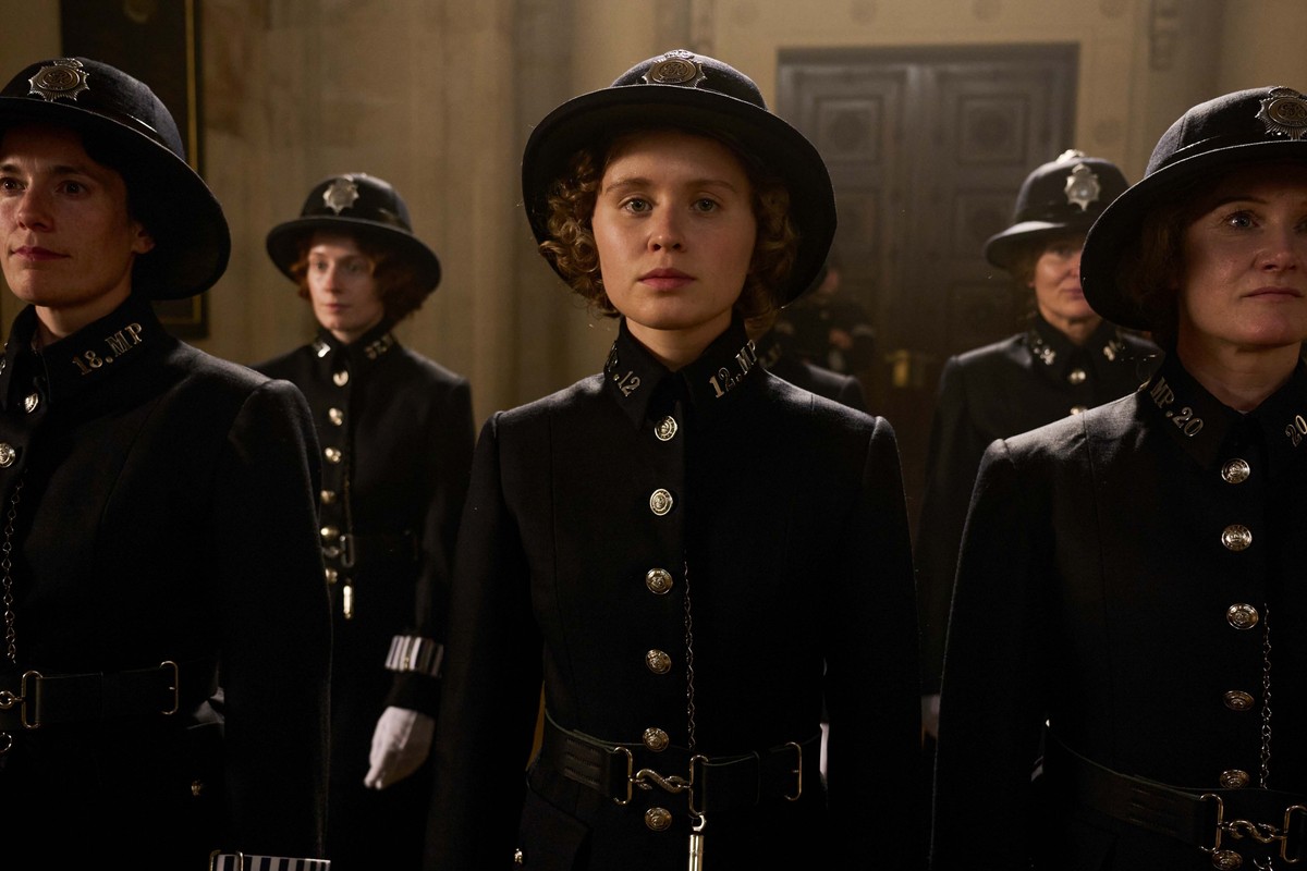 Eliza Scanlen w serialu "Królowe podziemia"