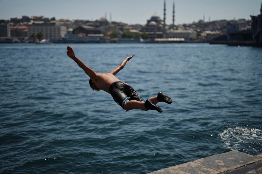 Spas od vrućina u moru