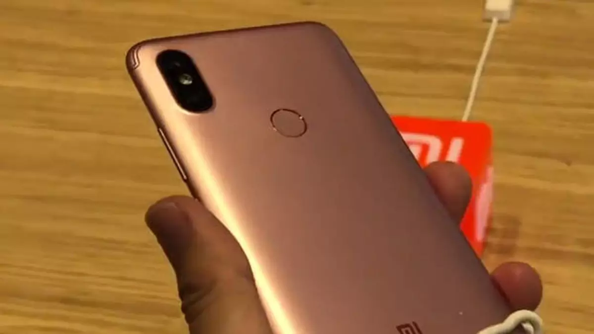 Xiaomi Redmi S2 dostrzeżony w czeskim Mi Store