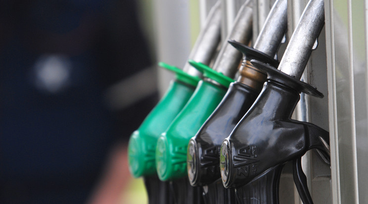 Több benzinkútnál sem elérhető a hatósági áras üzemanyag/ Fotó: Northfoto