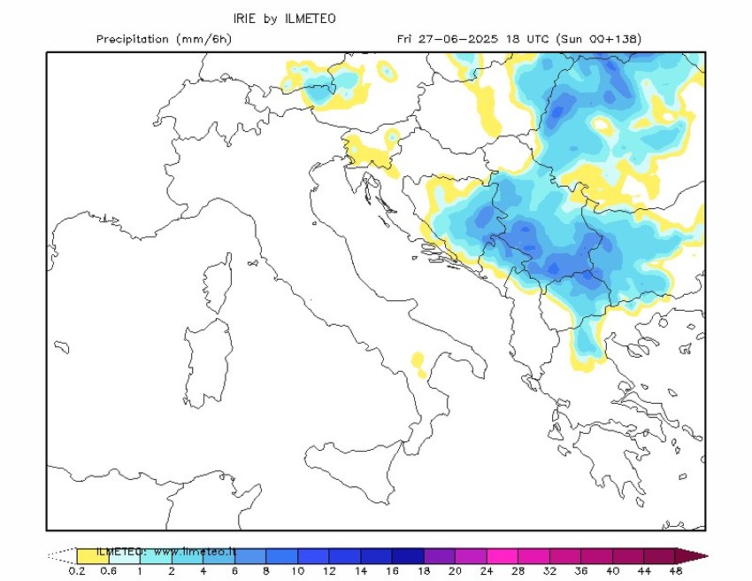 Razvoj oblačnosti i pljuskovi u petak u 18 časova