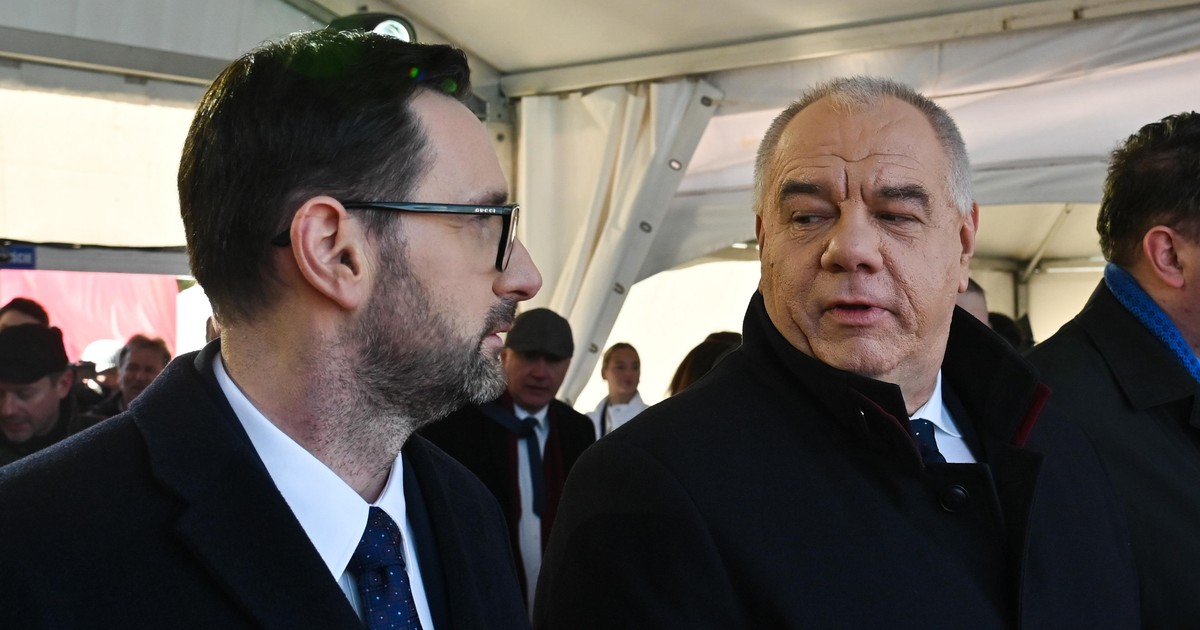 Obajtek, czy Sasin? Kogo pogrąży raport NIK o fuzji Orlenu z Lotosem