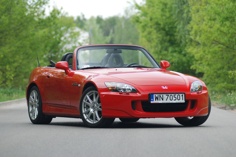 Honda S2000 lata produkcji 1999-2009 - cena od 35 000 zł