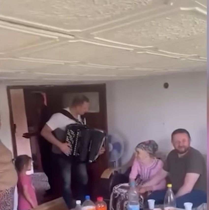 Faruk pronašao majku posle 40 godina