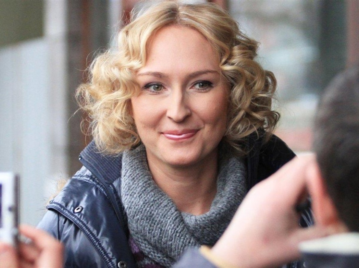 Anita Lipnicka jak gwiazda przedwojennego kina - nowa fryzura artystki