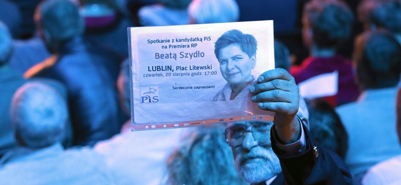 Romantyczni pozytywiści, czyli dlaczego daliśmy się uwieść "dobrej zmianie"?