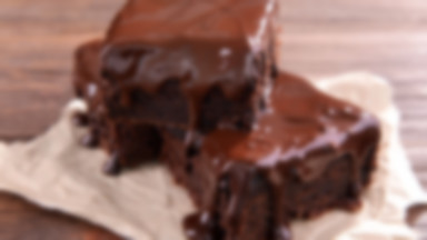 Polewa czekoladowa z kakao – idealne zwieńczenie domowego ciasta