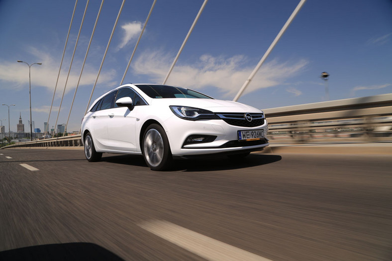 Opel Astra Sports Tourer 1.6 CDTI - czy to najlepsze kombi w klasie?