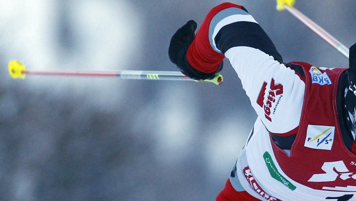 Austriacy triumfowali w drużynowej rywalizacji kombinacji norweskiej podczas mistrzostw świata w narciarstwie klasycznym w Oslo. Na ostatniej prostej Mario Stecher zdołał wyprzedzić Niemca Tino Edelmana i tym samym wywalczył dla Austrii kolejny złoty medal.