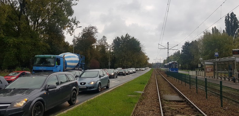 W okolicy Tauron Areny tworzą się korki