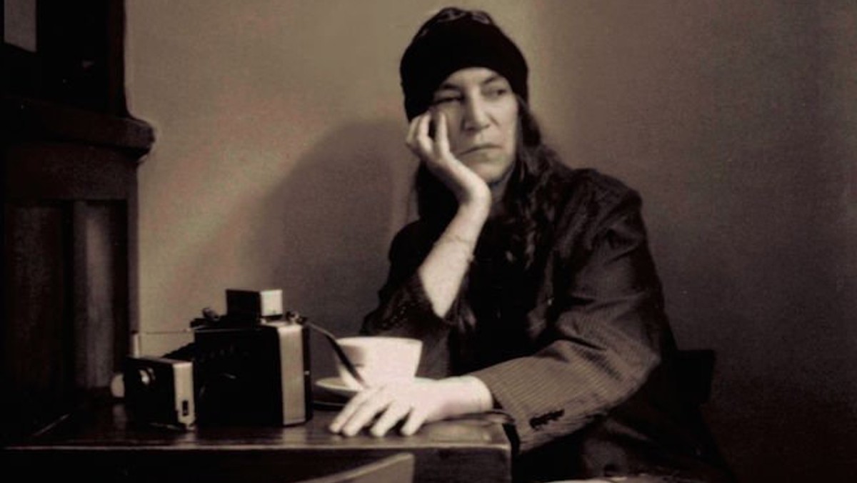 Patti Smith zapowiedziała kontynuację bestsellera "Poniedziałkowe dzieci", który dotyczył przede wszystkim jej życia z fotografem Robertem Mapplethorpe. Teraz postanowiła wydać książkę "M Train", która ukaże się jesienią.