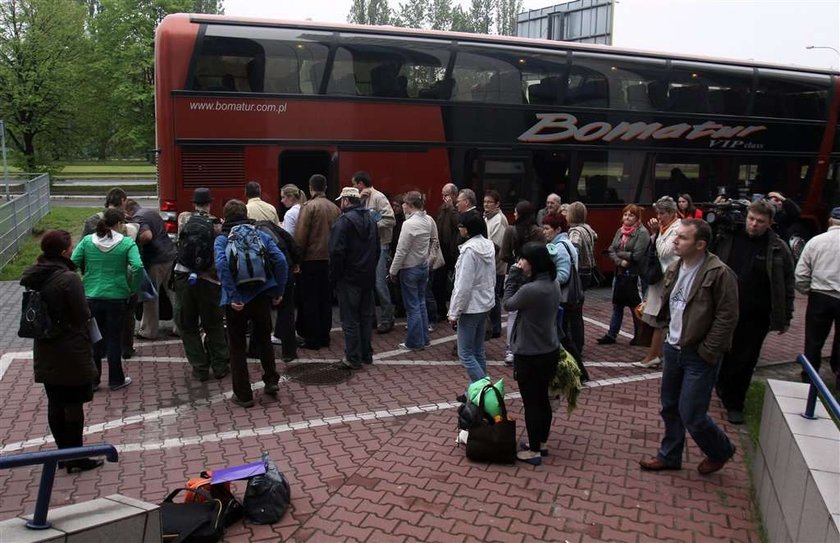 Ranni Polacy wracają do kraju