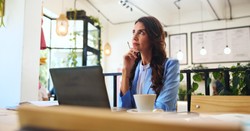 ZUS zaleją wnioski. Pracownicy muszą zadbać o zebranie tych dokumentów. Będą potrzebne od stycznia 2026 roku