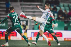 Śląsk nie dał rady. Kolejna wyjazdowa wygrana Rakowa [WYNIKI I TABELA]