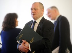 Minister Sawicki zadowolony z akcji CBA w sprawie jaj