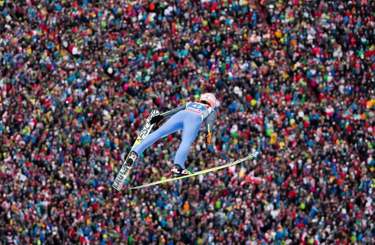 Zobacz, co widzą skoczkowie, jak skaczą?