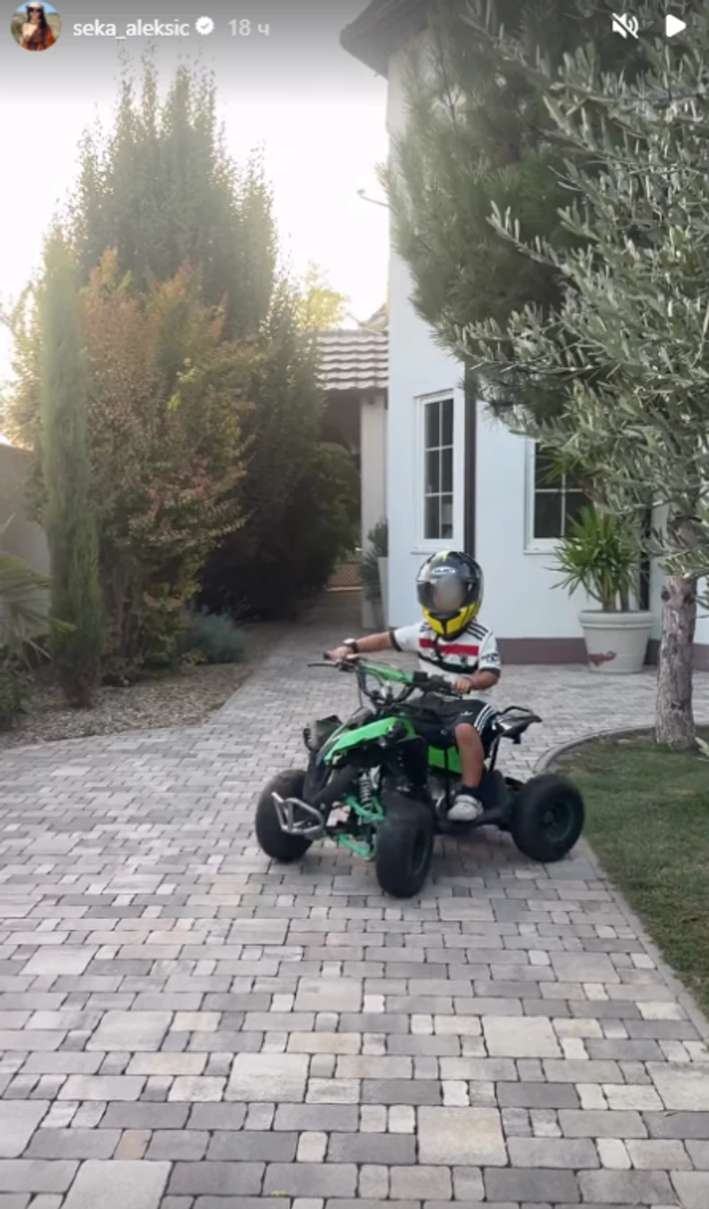 Seka Aleksić snimila decu i Veljka