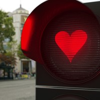 Így jelez a szív napokkal az infarktus előtt – Ön felismerné a tüneteket?