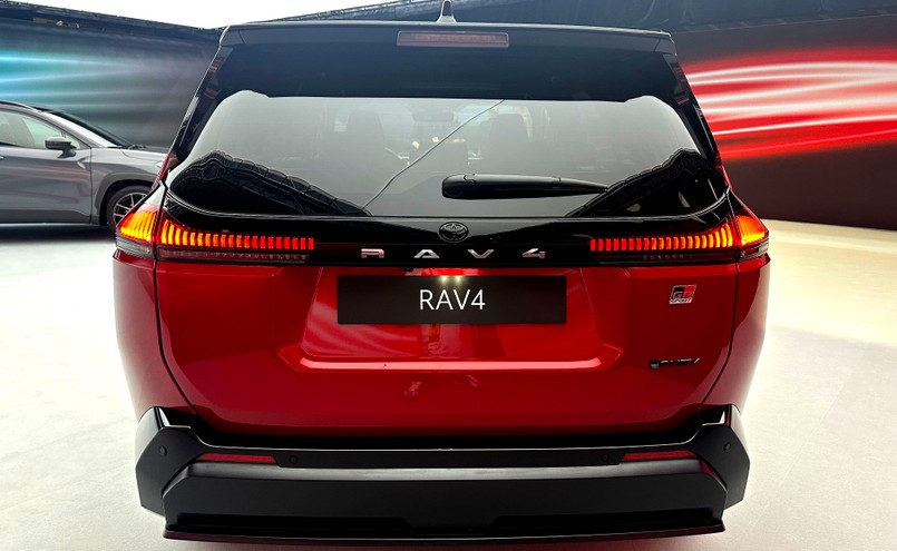 Nowa Toyota RAV4