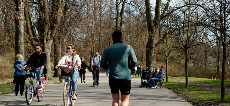 Wiosna uderzy z siłą 18 stopni. Ale uwaga - lepiej sprawdzić, gdzie spadnie deszcz