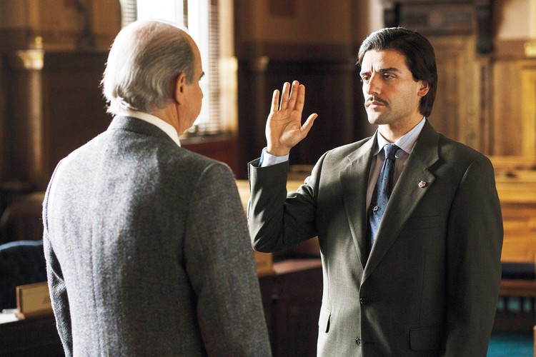 NAJLEPSZY AKTOR W MINISERIALU LUB FILMIE TELEWIZYJNYM: