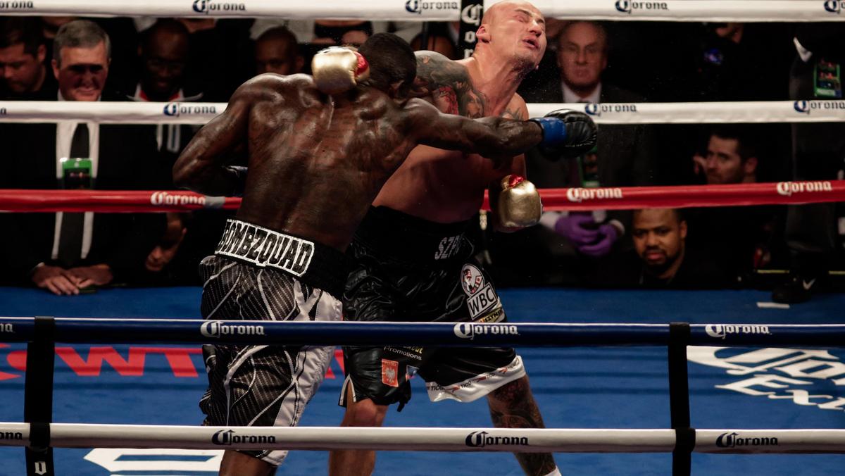 Boxing 2016 - Deontay Wilder Defeats Artur Szpilka by 9th Round KO