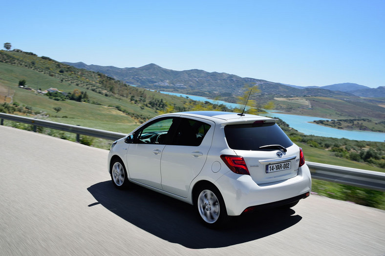 Gruntownie zmodernizowana. Pierwszy test Toyoty Yaris po liftingu.