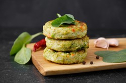 Kotlety z warzyw z rosołu. Sprawdzą się na obiad lub jako przekąska