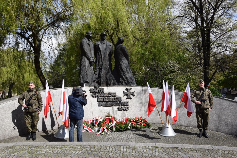 Odsłonięcie tablicy w Katowicach