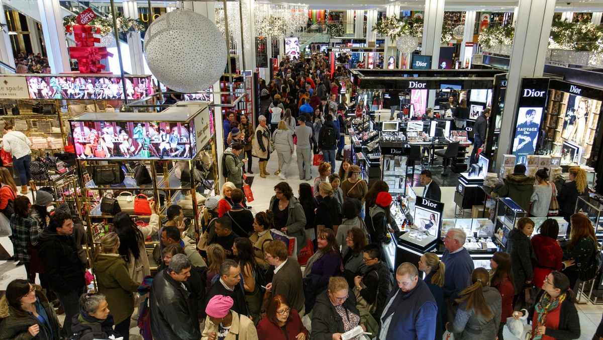 U.S.-NEW YORK-BLACK FRIDAY-SHOPPING