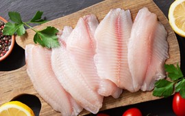 dorsz-w-sosie-szpinakowym-z-sosem-razowym