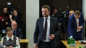 Awantura między rzecznikiem PiS i dziennikarką TVN. Kłócili się pod toaletą